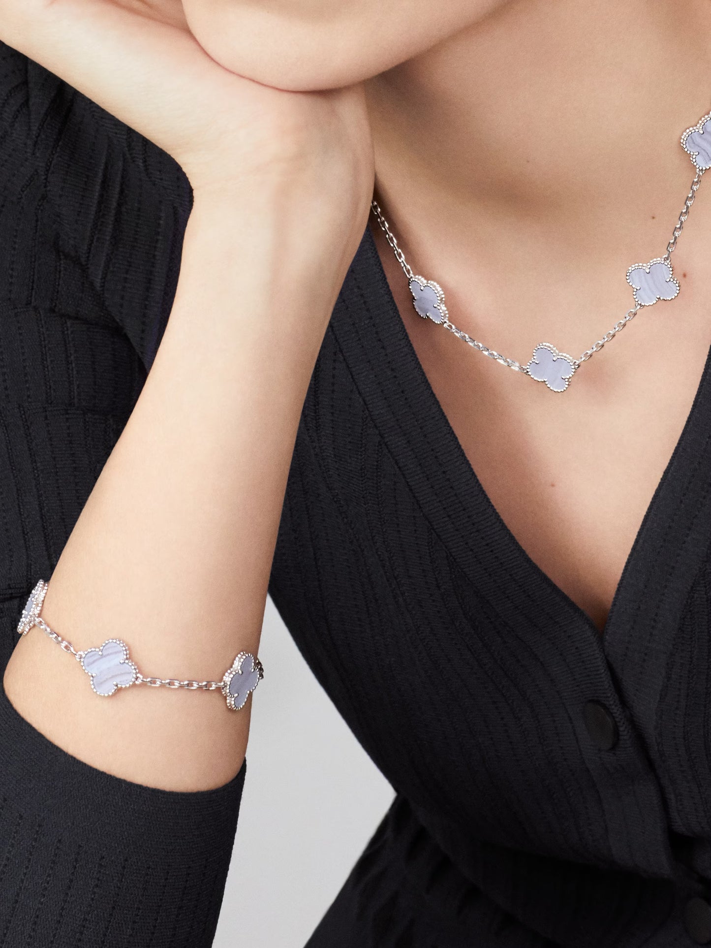 Clover Bracelet – Chalcedony
