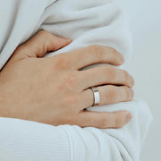 Handwritten Engraved Ring – 6mm