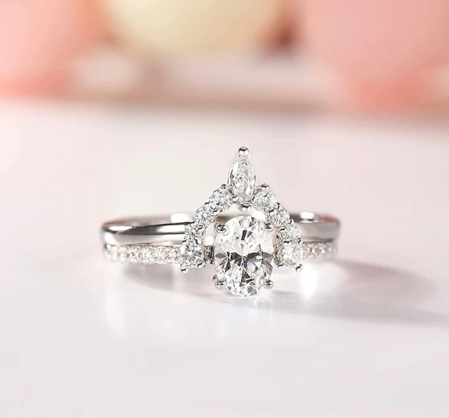 Side profile of Eleanor ring set showing intricate details