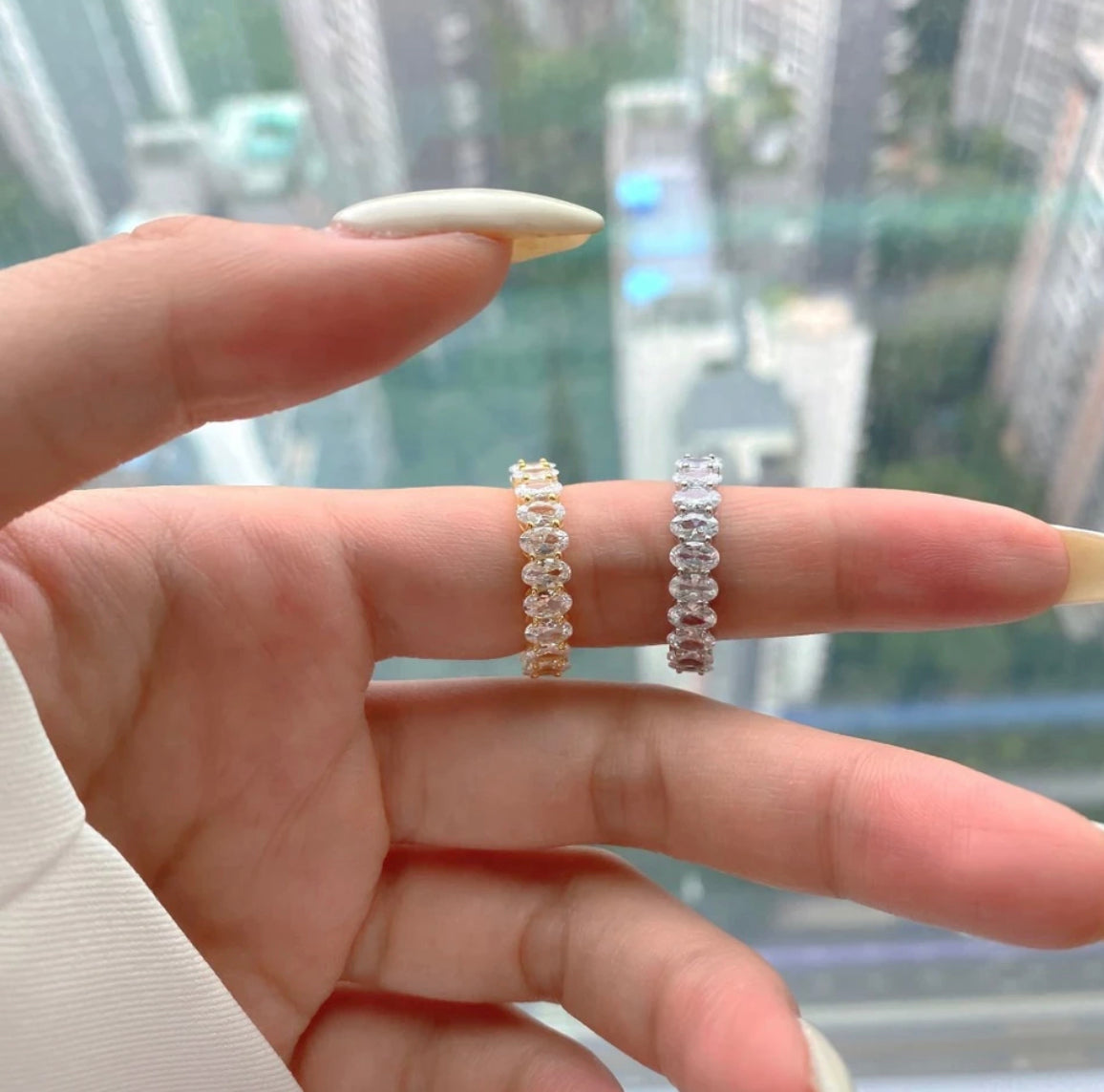 Nora – Oval Moissanite Full Eternity Band