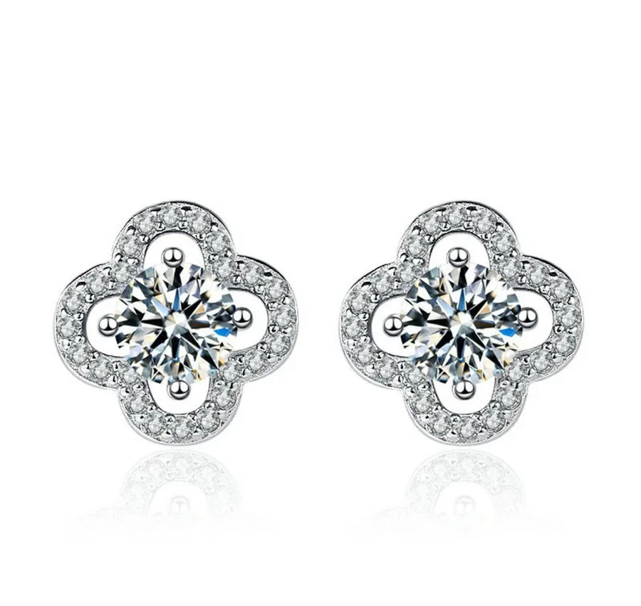 Clover moissanite stud earrings in white gold plated silver
