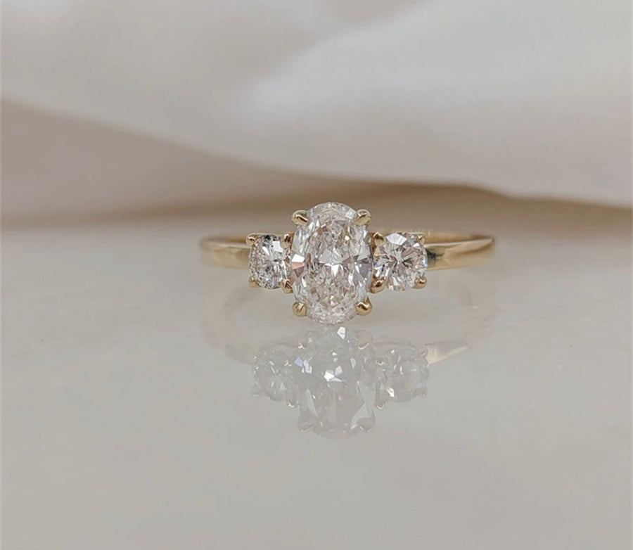 Natasha – Oval Moissanite Three-Stone Ring
