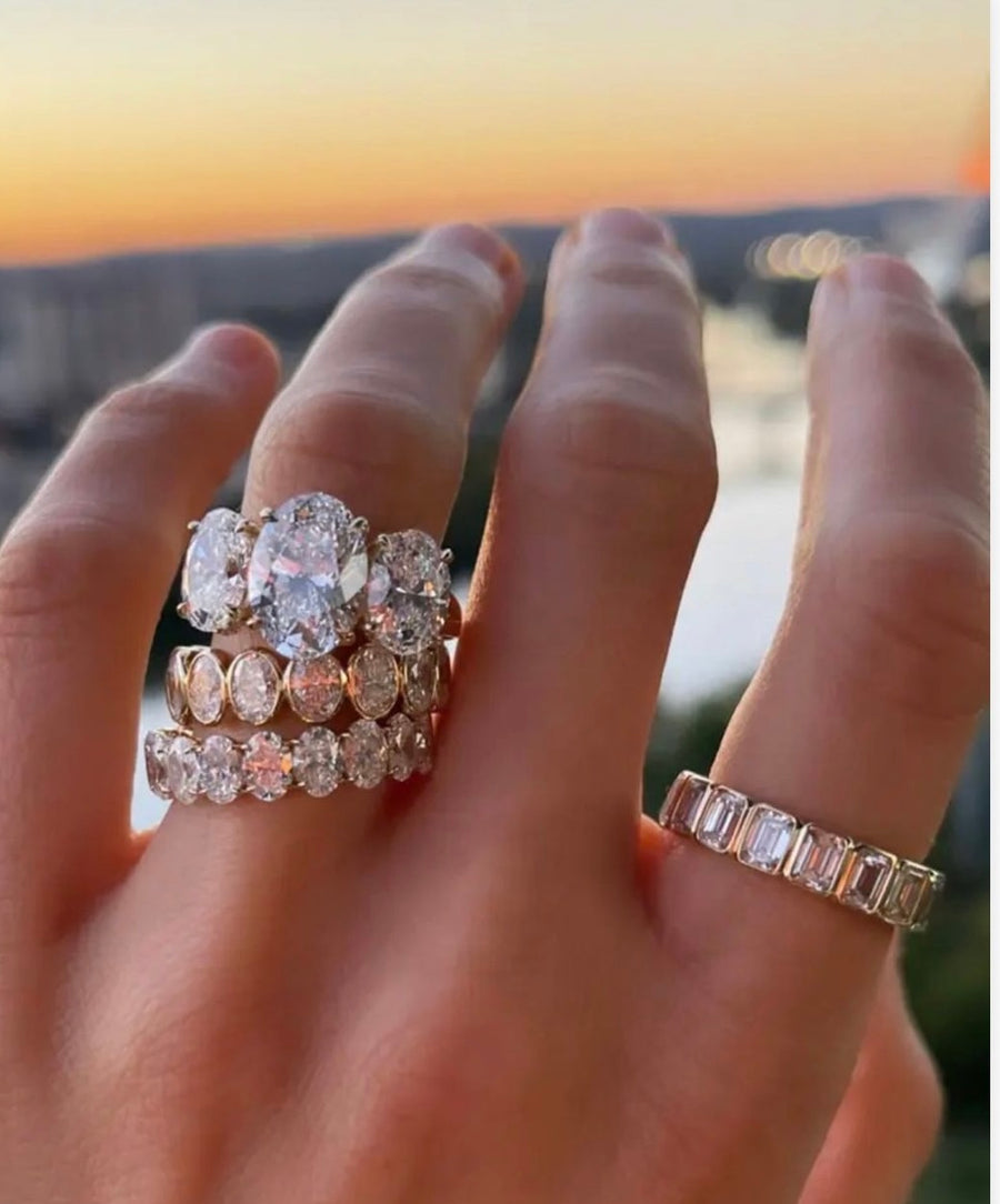 Willow – Three-Stone Oval Moissanite Ring