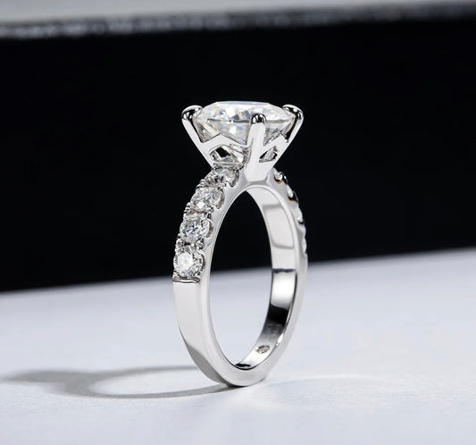 3.5ct pave moissanite